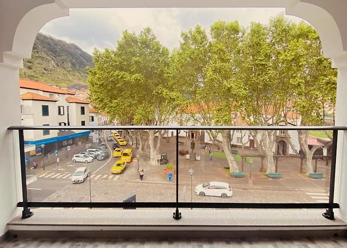 Village Square Coastal 3g * Machico (Madeira)