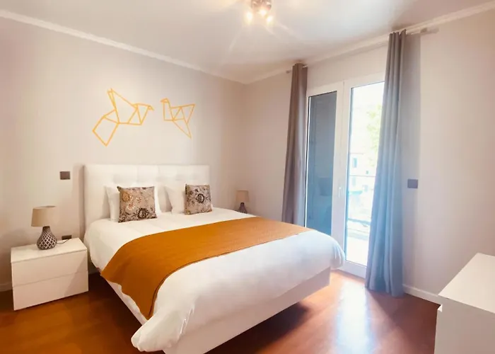 Village Square Coastal 3g